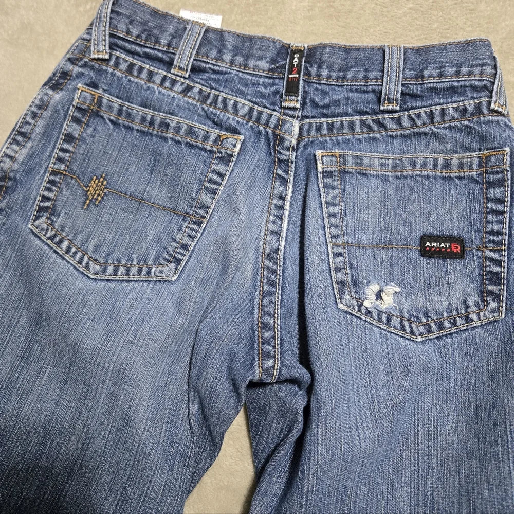 Ariat FR M4 Relaxed Boot Cut Denim Blue Jeans Size 30x32 Flame Resistant - Picture 3 of 14